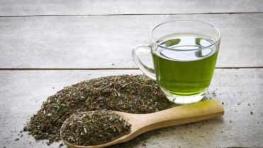 রোজায় গ্রিন টি পান করুন সঠিক উপায়ে